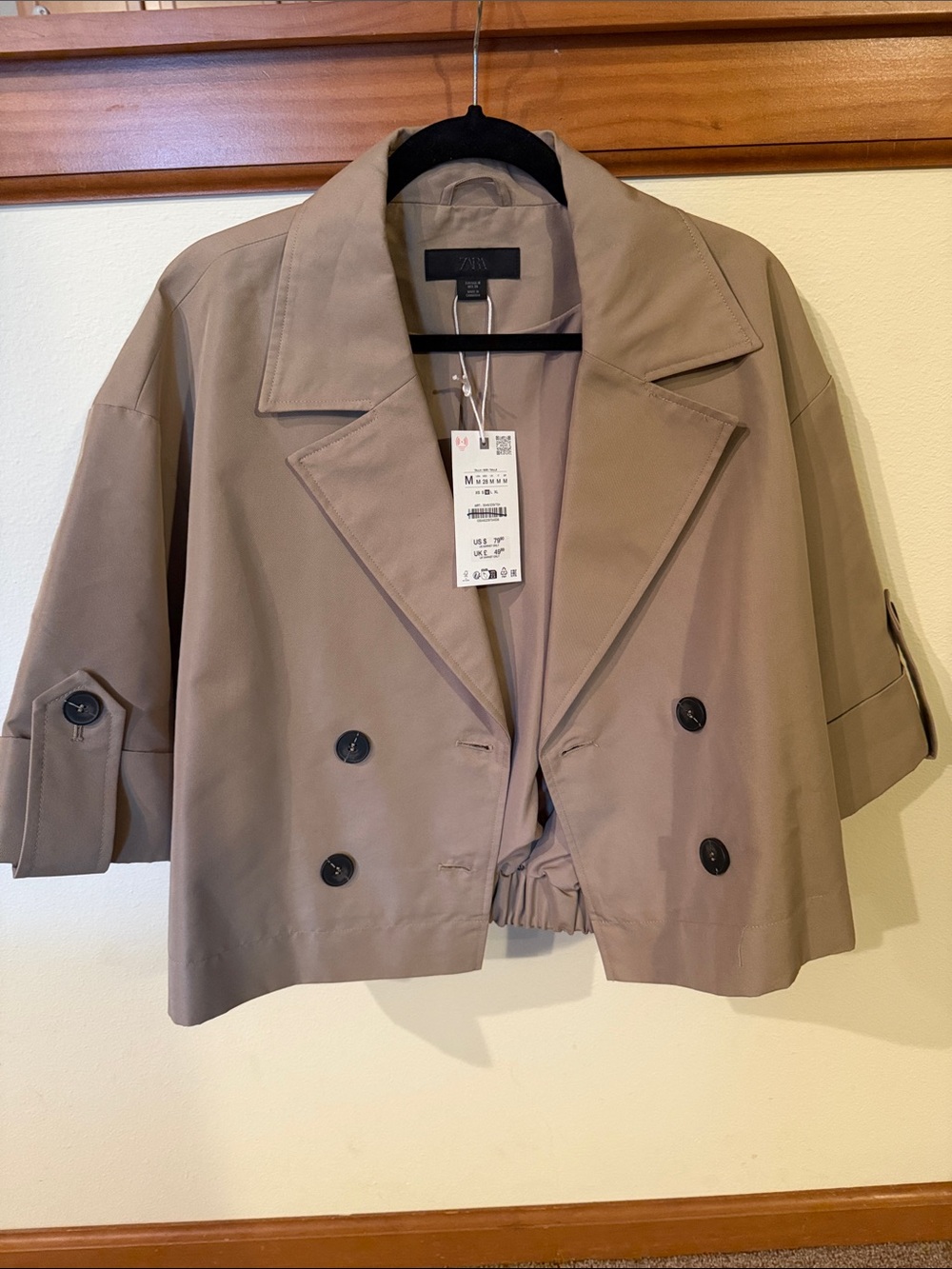 Zara Short Trench with Rolled Sleeves - Picture 2 of 11
